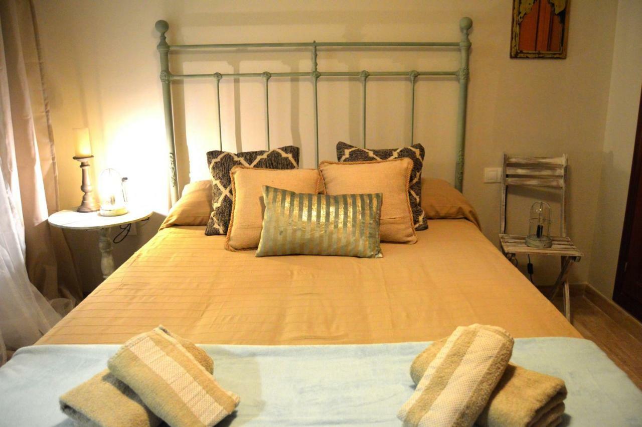 Apartamentos La Caleta De Cadiz Luaran gambar