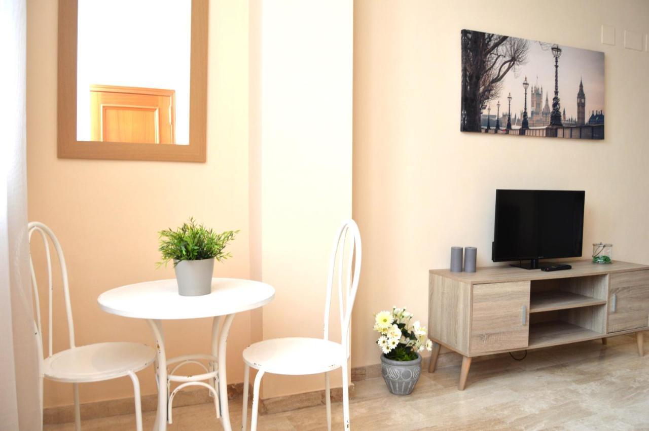 Apartamentos La Caleta De Cadiz Luaran gambar
